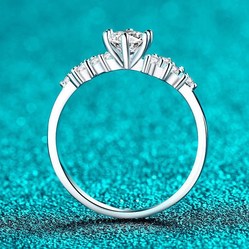 S925 Sterling Silver Moissanite Ring for Women: Exquisite, Small, Simple, Suitable for Everyday Wear, Commute, Versatile, and a Perfect Gift. - Image 3