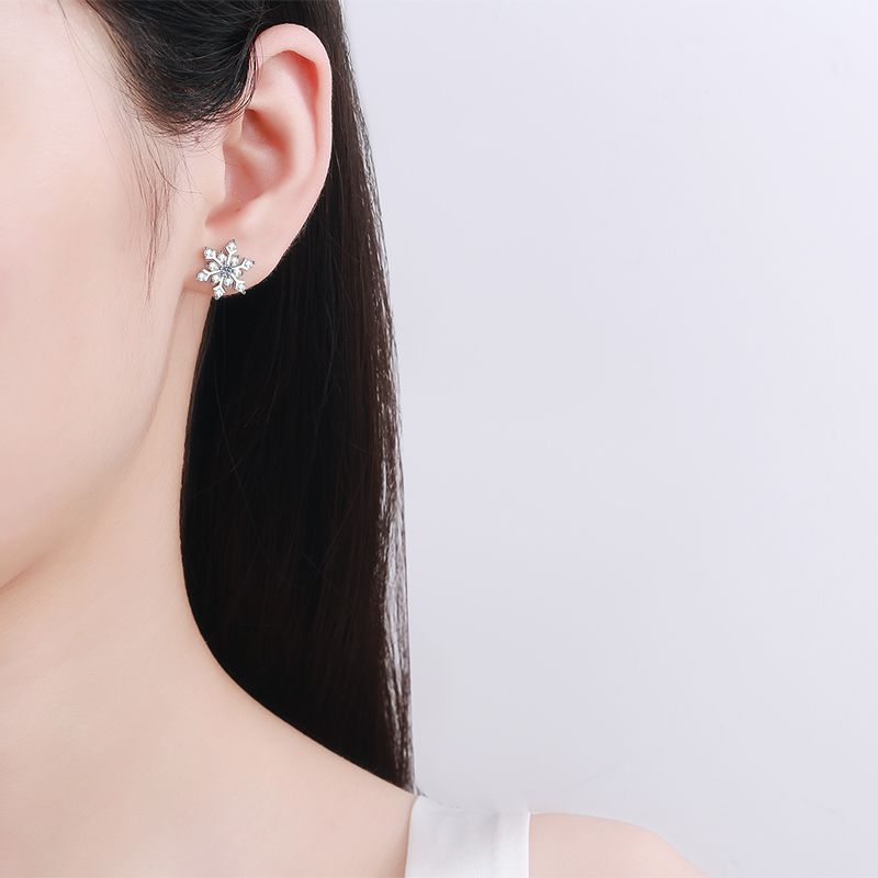 S925 Sterling Silver Snowflake Earrings for Women, High-End Snowflake Style Earrings, 72 Points Moissanite Earrings - Image 5